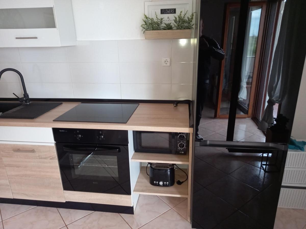 Vacation Home Katarina Nin Kültér fotó